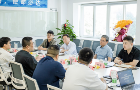 安徽淮南经济技术开发区党工委委员、副主任姚多智考察调研奈杜星球公司，共探产业发展新机遇