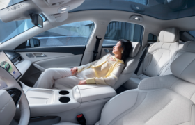 下午茶时刻！星海S7800V超快充版颜值撑起闺蜜局排面