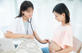 年满福陪诊服务：以专业陪伴构筑就医安心体系