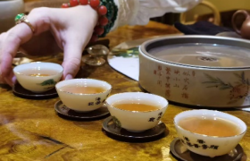 陈娟荣获拾遗传承“潮州工夫茶艺非物质文化遗产传承人”称号