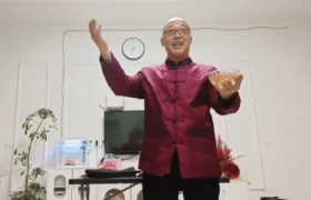 薛新才荣获拾遗传承“古彩戏法非物质文化遗产传承人”称号