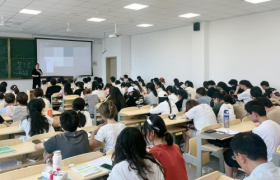 汇之阁国学院:走进高校，聚焦学生生涯规划，点亮学生职业灯塔